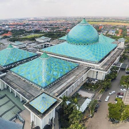 Oyo 91727 Luxury Homestay Sidoarjo Gedangan Экстерьер фото